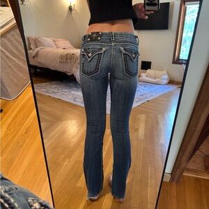 Miss me jeans size 26 bootcut equivalent to size 2-4